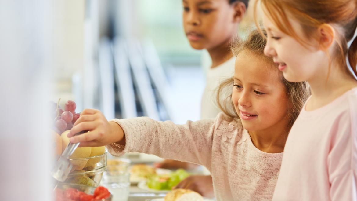 Gemeinsam gut essen – ausgewogene Verpflegung gestalten 