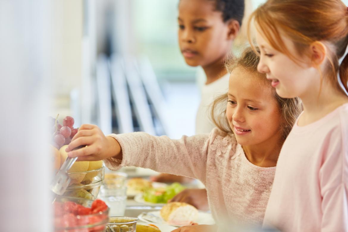 Gemeinsam gut essen – ausgewogene Verpflegung gestalten 