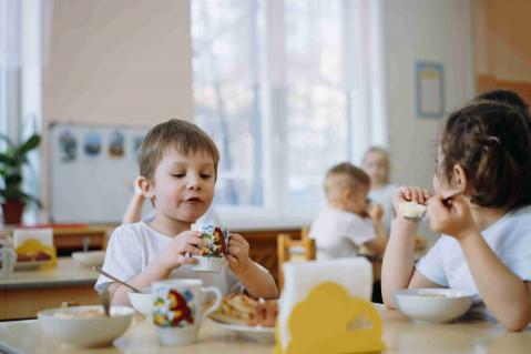 Frühstück in der Kita Broschüre